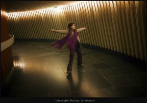 Elisabeth dansar i ett öde Fernsehturm